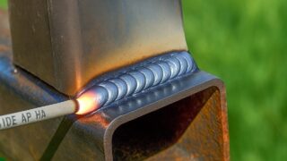 Learn to weld at home! This is the Explanation of 2 Welding Techniques in 1 Position