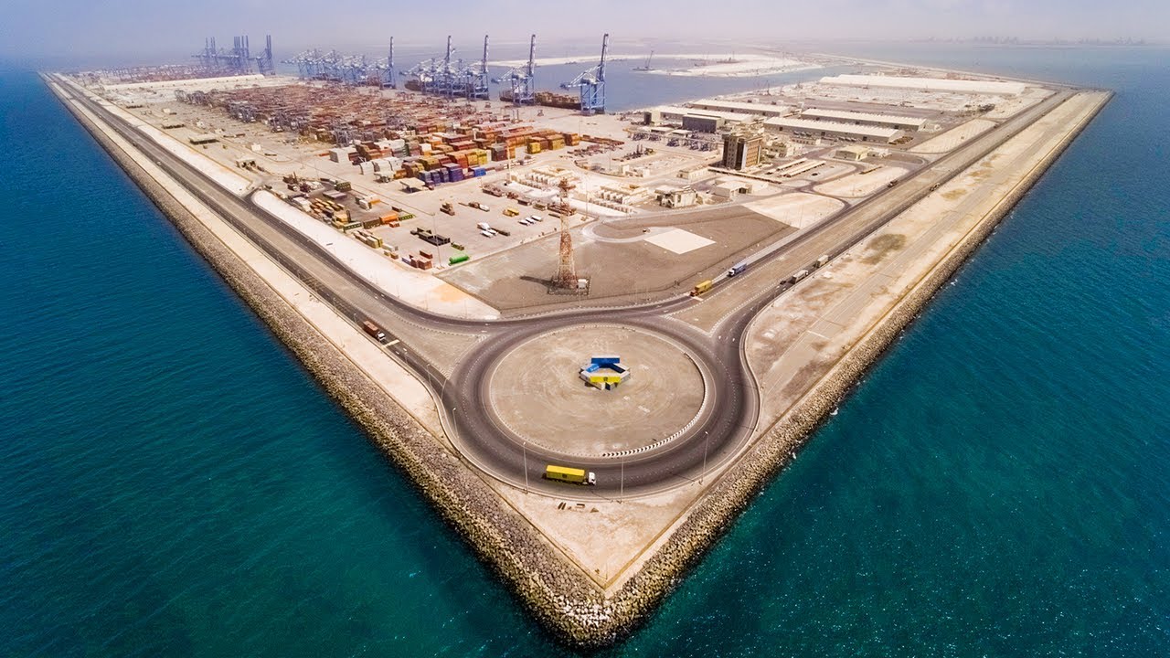 KHALIFA: Porto de Abu Dhabi