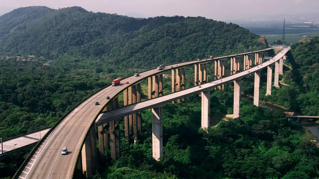 A Costrução da Rodovia dos Imigrantes – Brasil