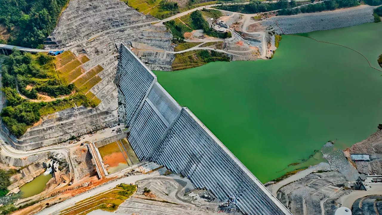 ULU JELAI: A grande barragem da Malásia